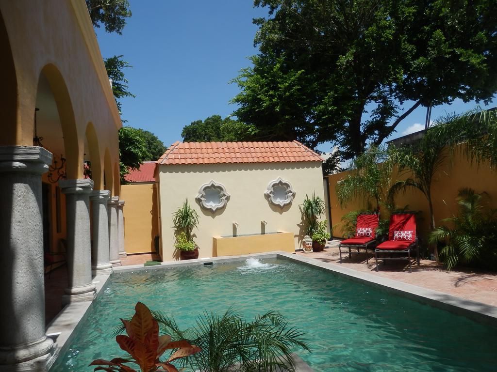 Ochenta Y Dos Bed & Breakfast & Spa 메리다 외부 사진
